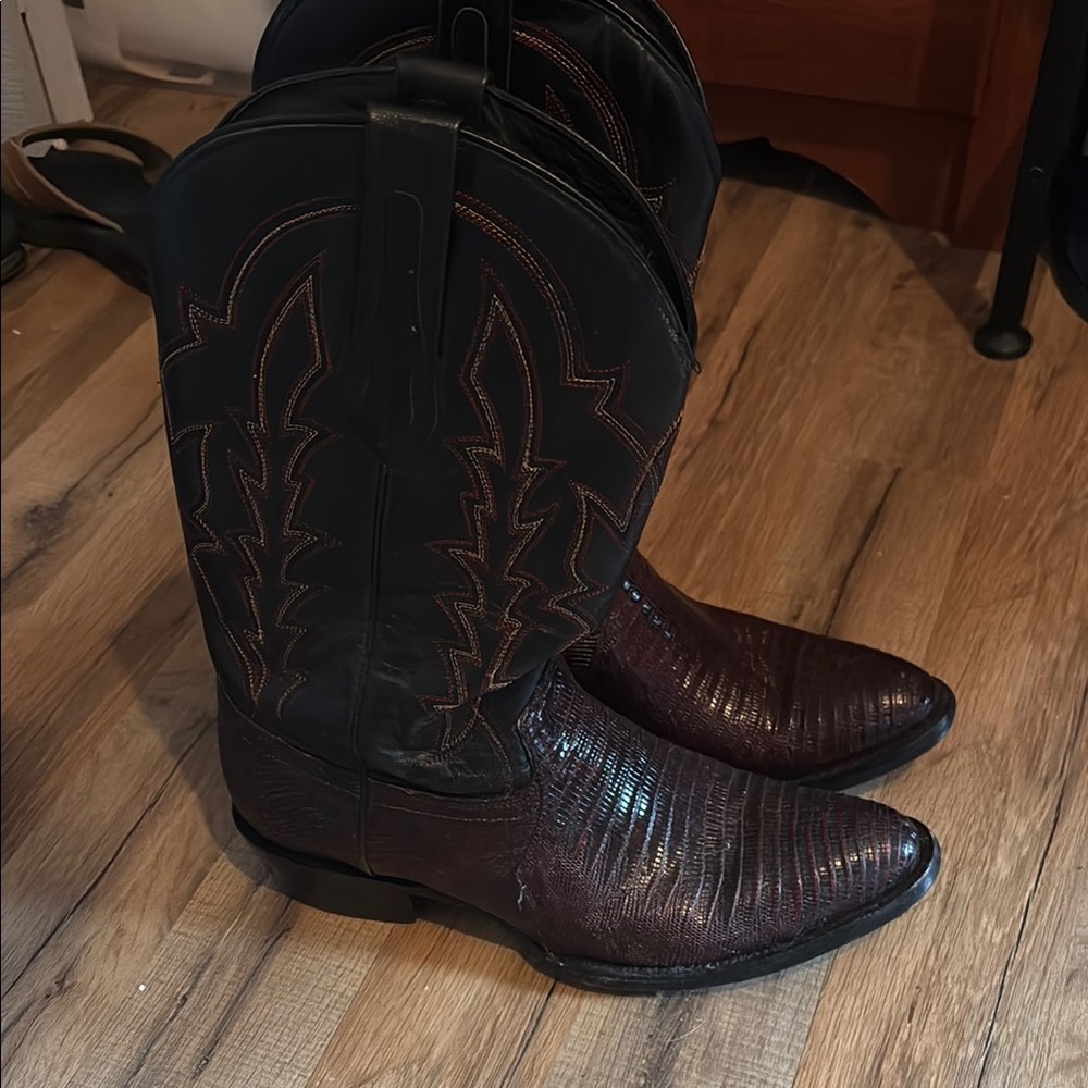 Men's Black and Brown Cowboy Boots
